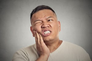 responding to a dental injury